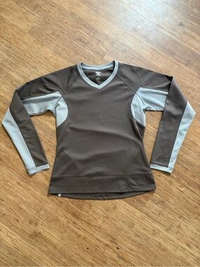 Vintage MEC Mountain Equipment Co-op Hiking Shirt Long Sleeve Brown Grey Medium